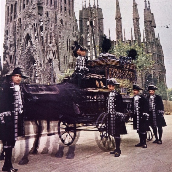 ! 1 Page/2 Sides frm 1951 Photo Book, Crayfish Stew, Funeral Procession in Spain - Picture 4 of 4